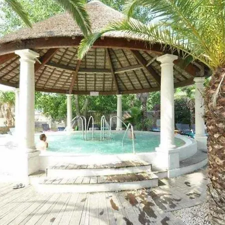 Parque de Campismo Loue Mobil-home Camping Les Sables D'or Cap D'agde. *