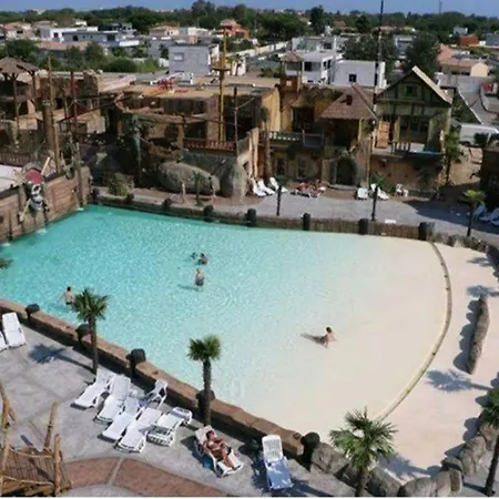 Loue Mobil-home Camping Les Sables D'or Cap D'agde. *